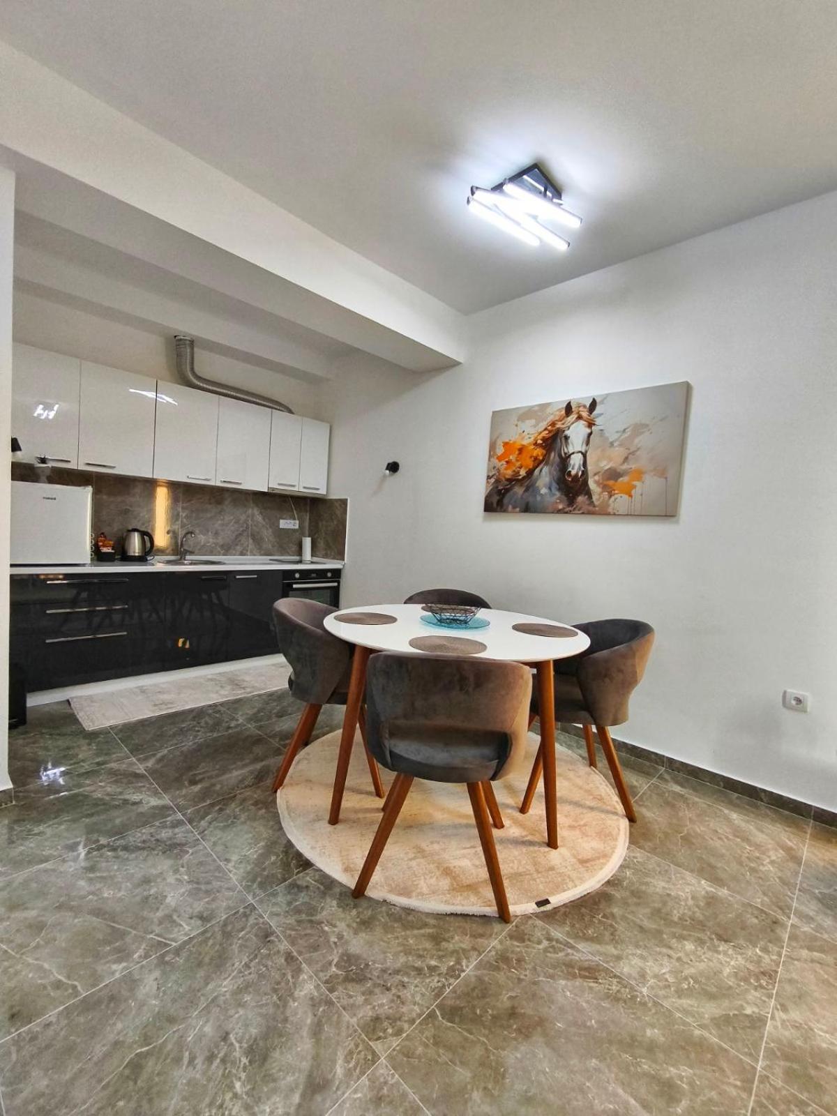 Bukefal Apartment *